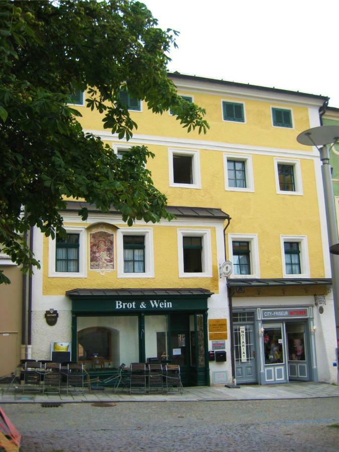 Gewoelbezimmer Am Marktplatz Gmunden Extérieur photo